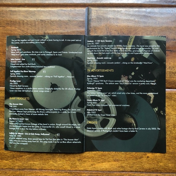 WEEZER MUSIC VIDEO DVD - Picture 10 of 13